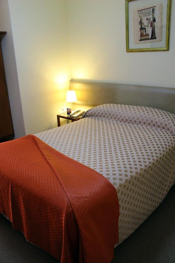 Hotel Melodia ลิมา ภายนอก รูปภาพ