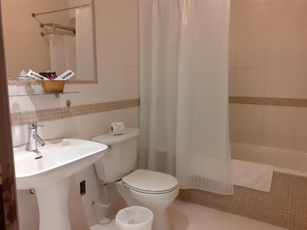 Hotel Melodia ลิมา ภายนอก รูปภาพ