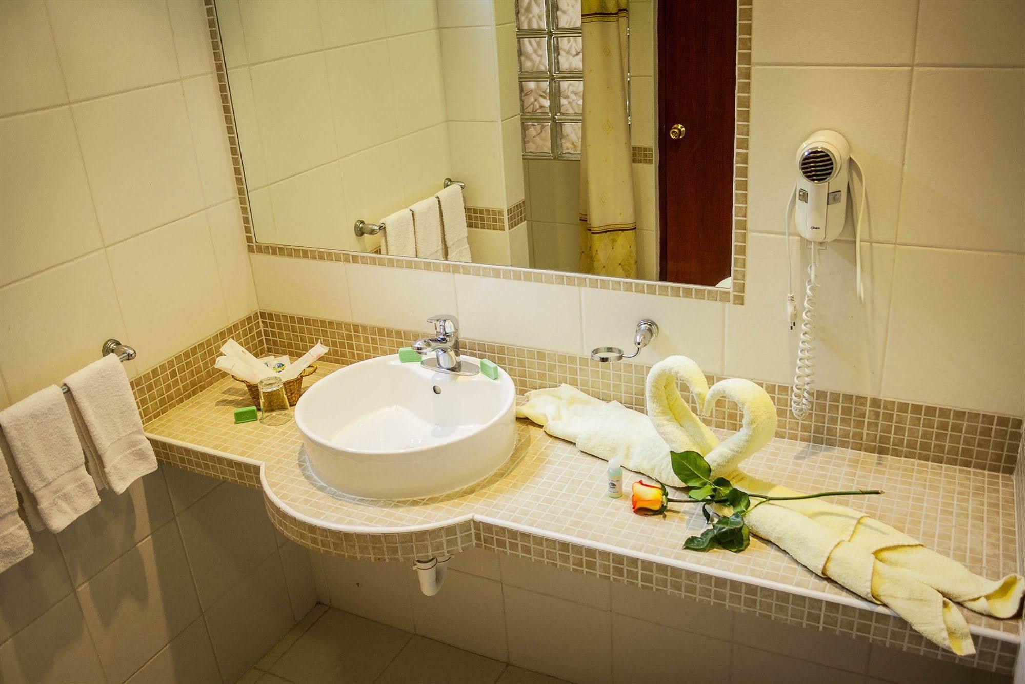 Hotel Melodia ลิมา ภายนอก รูปภาพ